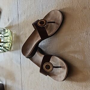 Kenneth Cole Leather Flip Flop, Size 8M, Brown